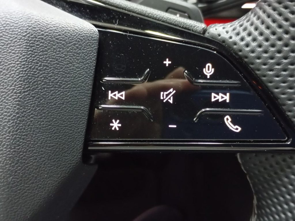 AUDI A5 AVANT Hibrido 2025 km 0 Jaén