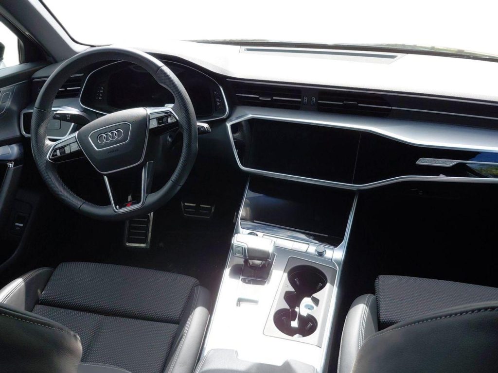 AUDI A6 AVANT Hibrido 2025 km 0 Jaén