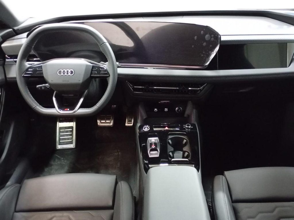 AUDI A6 SPORTBACK Electrico 2025 km 0 Jaén