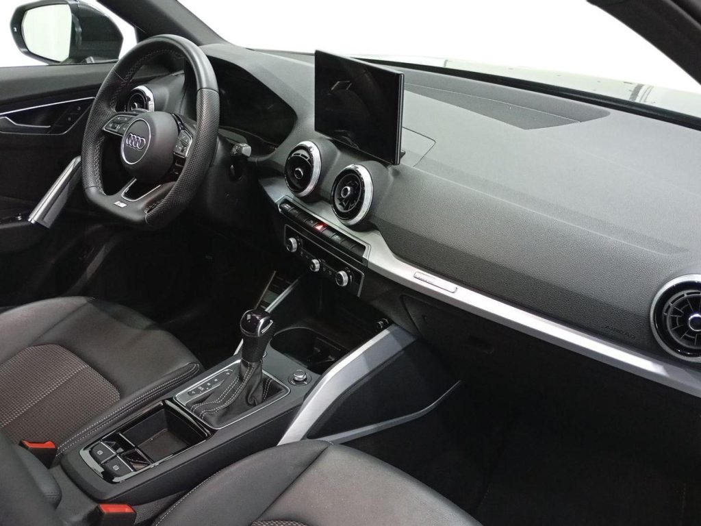 AUDI Q2 Diesel 2025 km 0 Jaén