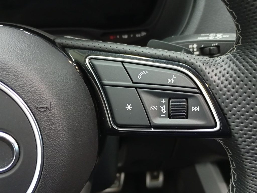 AUDI Q2 Diesel 2025 km 0 Jaén