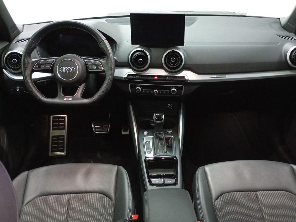 AUDI Q2 Diesel 2025 km 0 Jaén