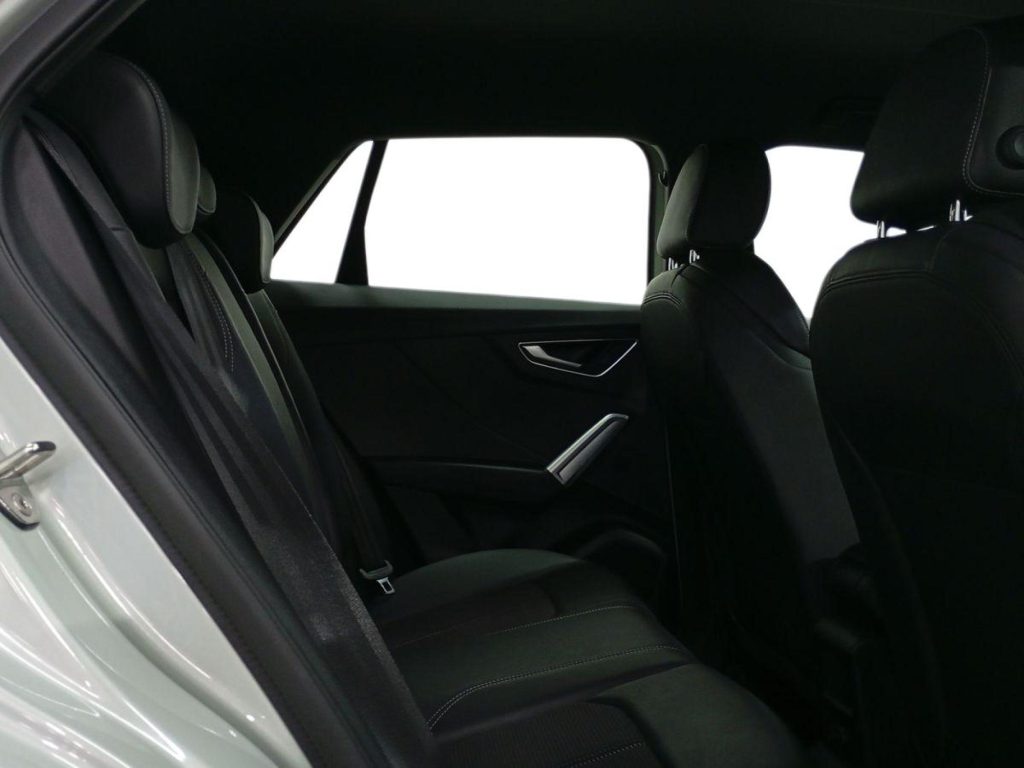 AUDI Q2 Diesel 2025 km 0 Jaén