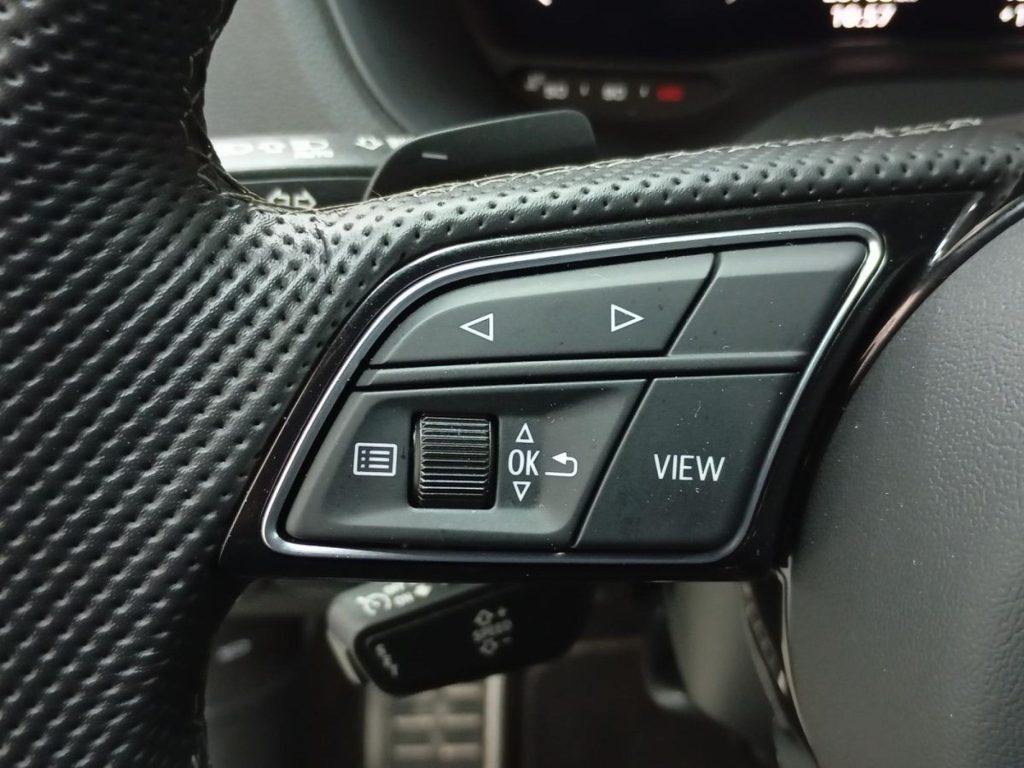AUDI Q2 Diesel 2025 segunda-mano Jaén