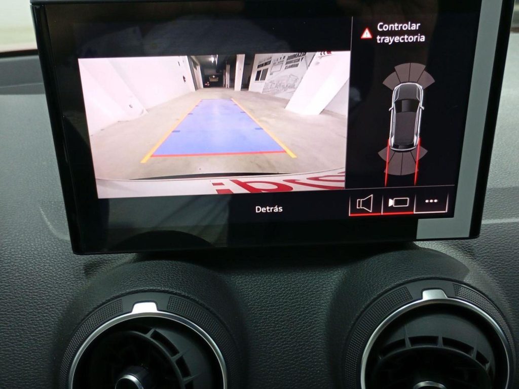 AUDI Q2 Gasolina 2025 km 0 Jaén