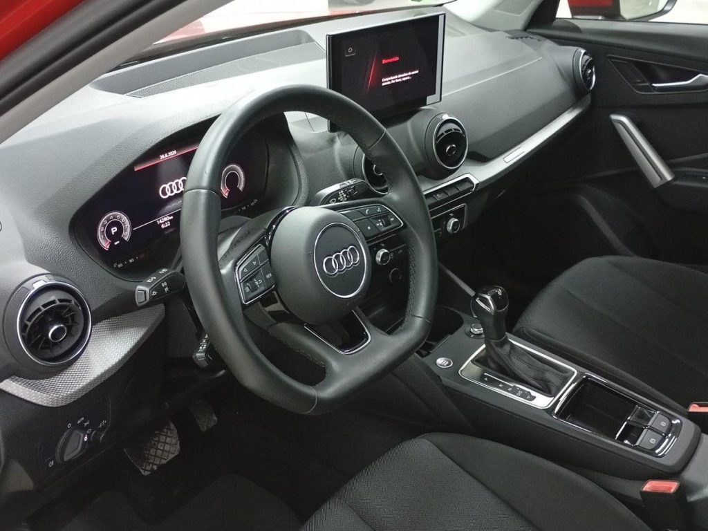 AUDI Q2 Gasolina 2025 km 0 Jaén