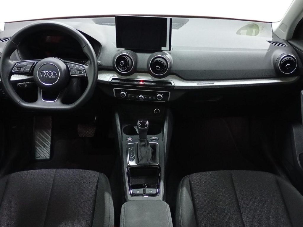 AUDI Q2 Gasolina 2025 km 0 Jaén
