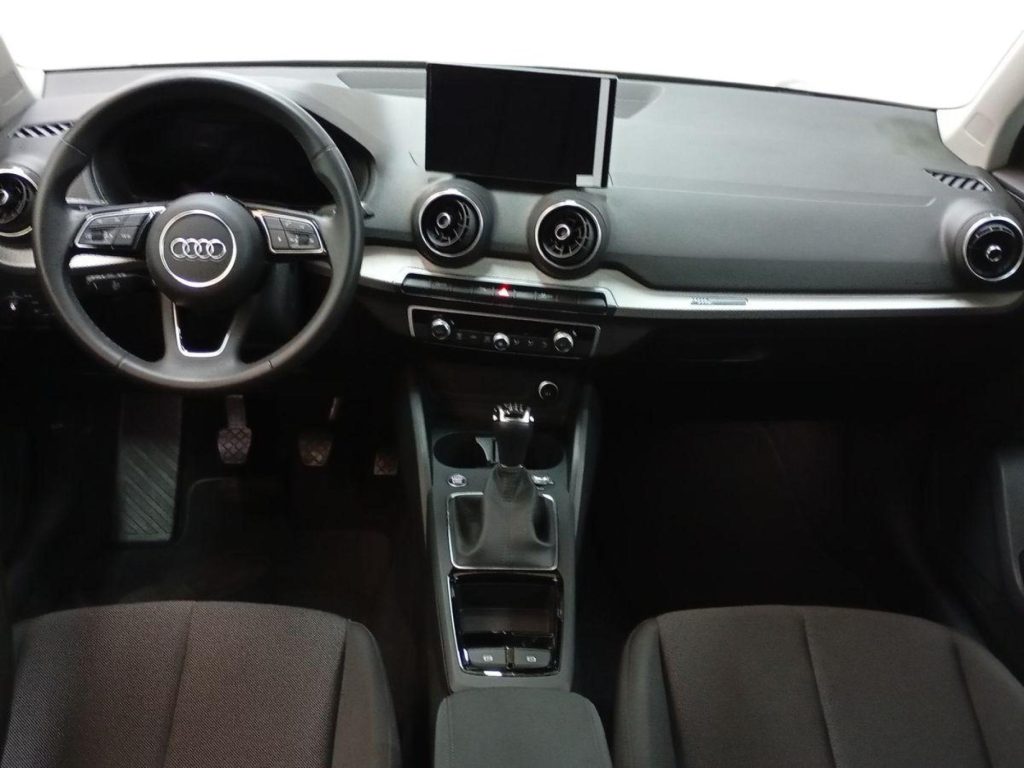 AUDI Q2 Gasolina 2025 km 0 Jaén