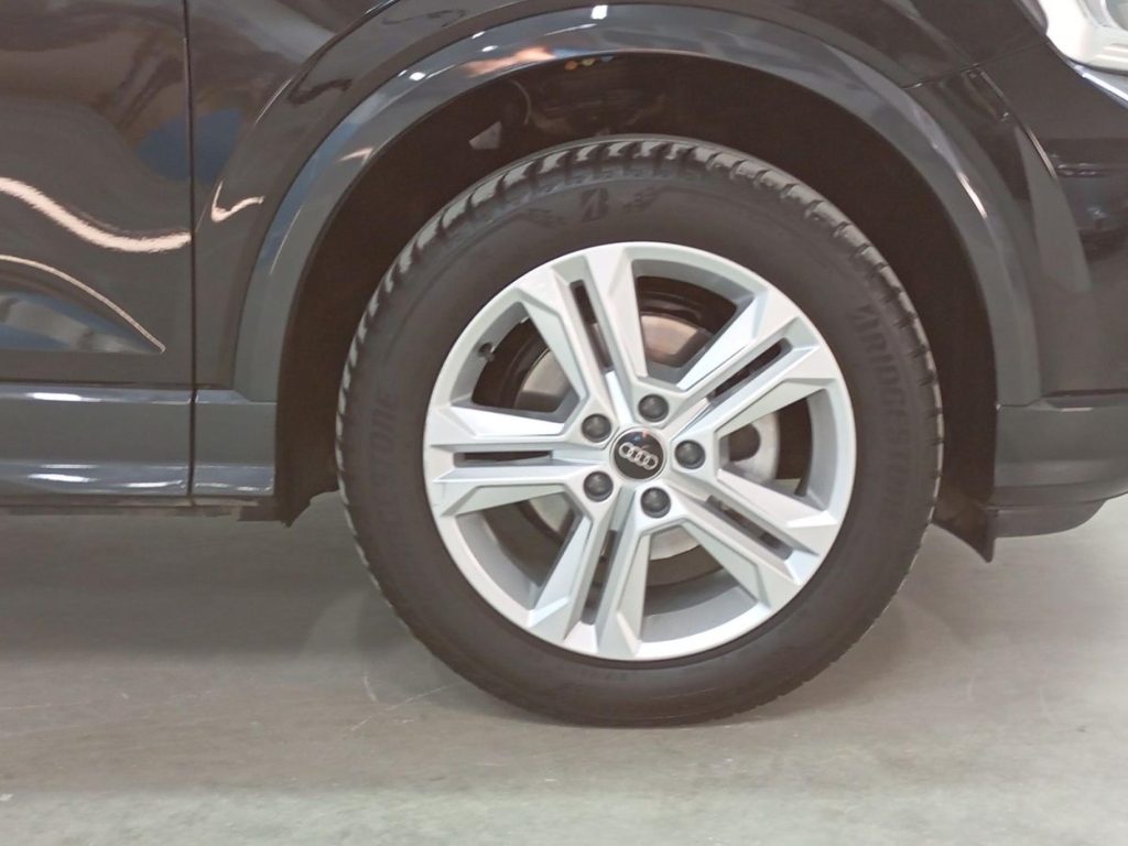 AUDI Q2 Gasolina 2025 km 0 Jaén