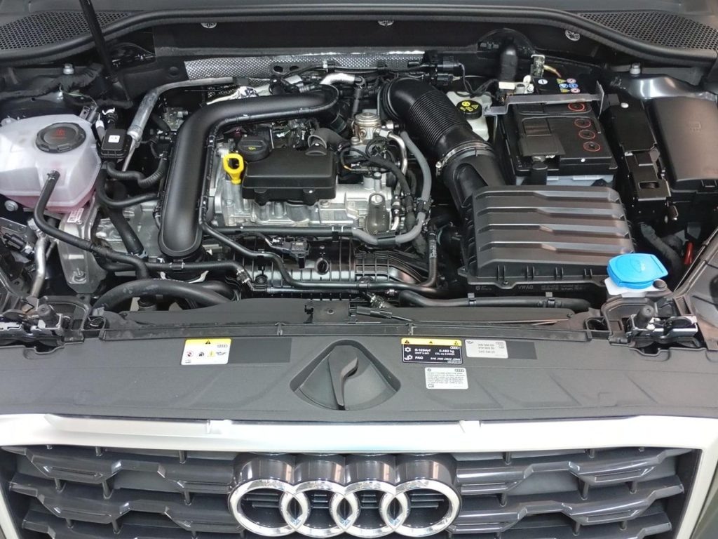 AUDI Q2 Gasolina 2025 km 0 Jaén