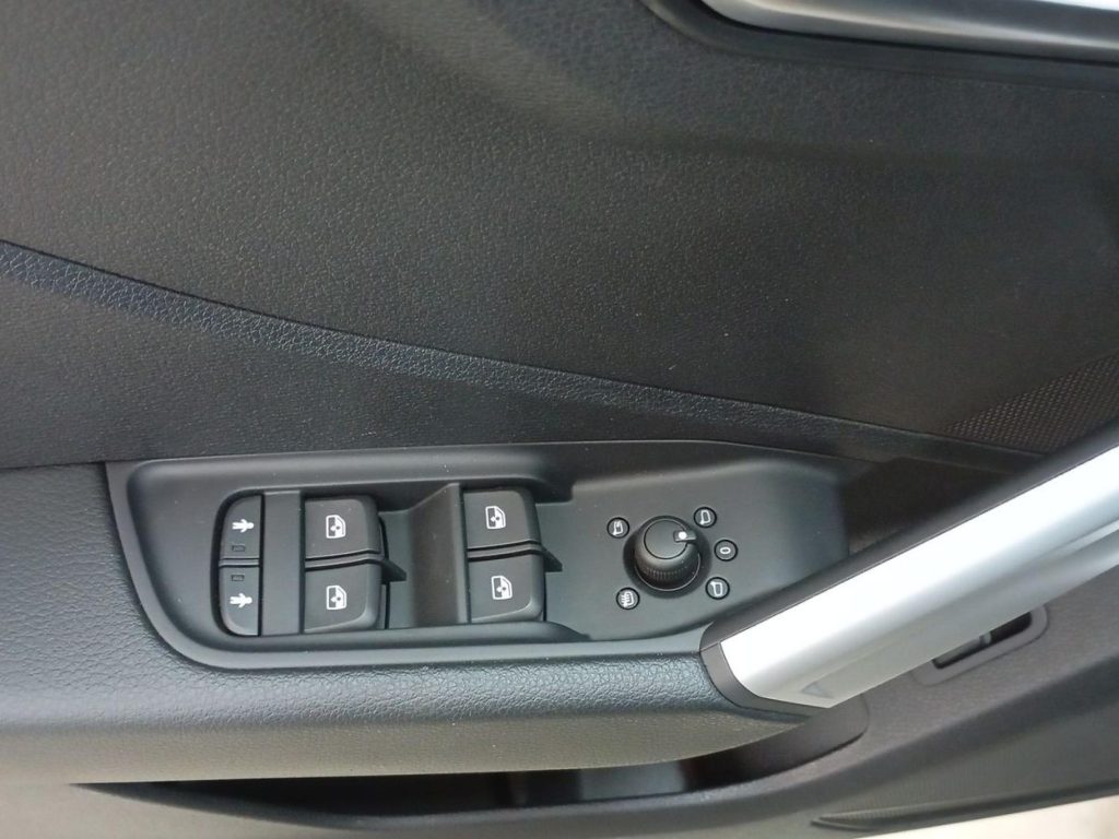 AUDI Q2 Gasolina 2025 km 0 Jaén