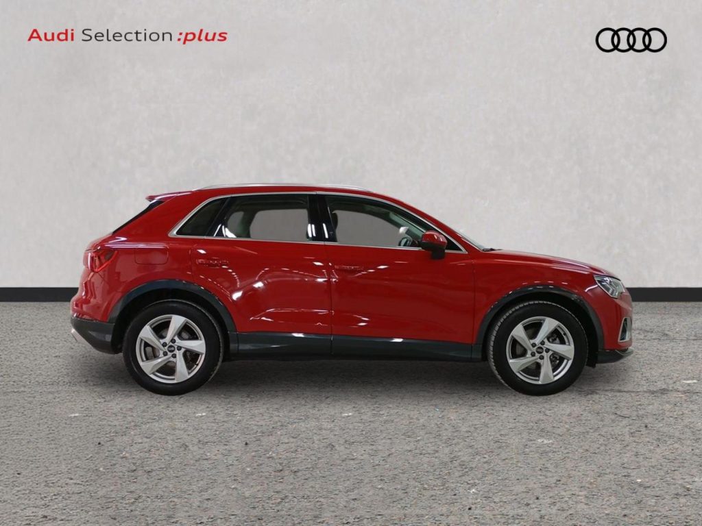 AUDI Q3 Diesel 2023 segunda-mano Jaén
