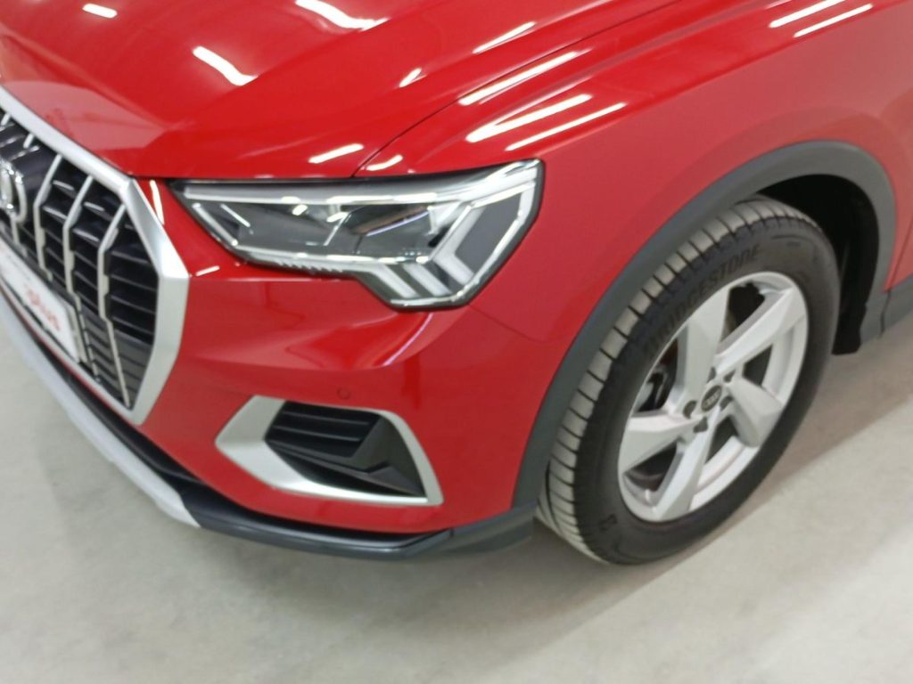 AUDI Q3 Diesel 2023 segunda-mano Jaén