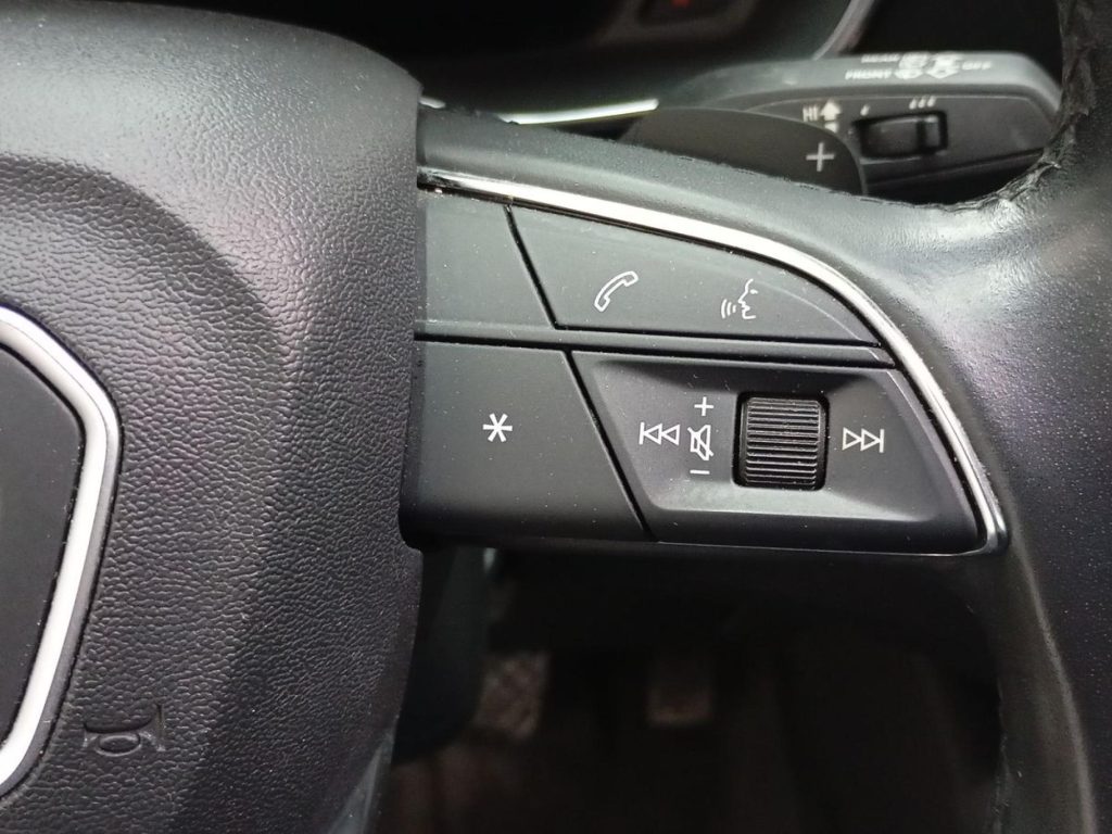 AUDI Q3 Diesel 2023 segunda-mano Jaén