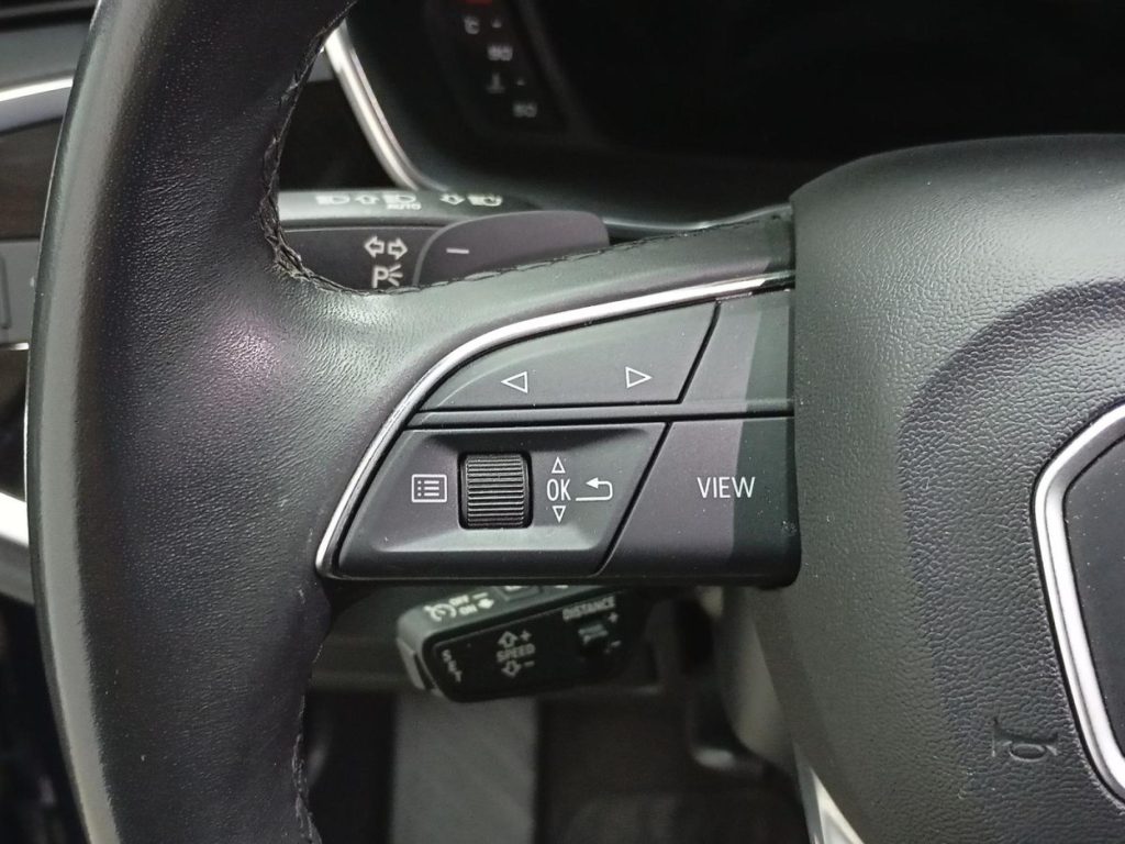 AUDI Q3 Diesel 2023 segunda-mano Jaén