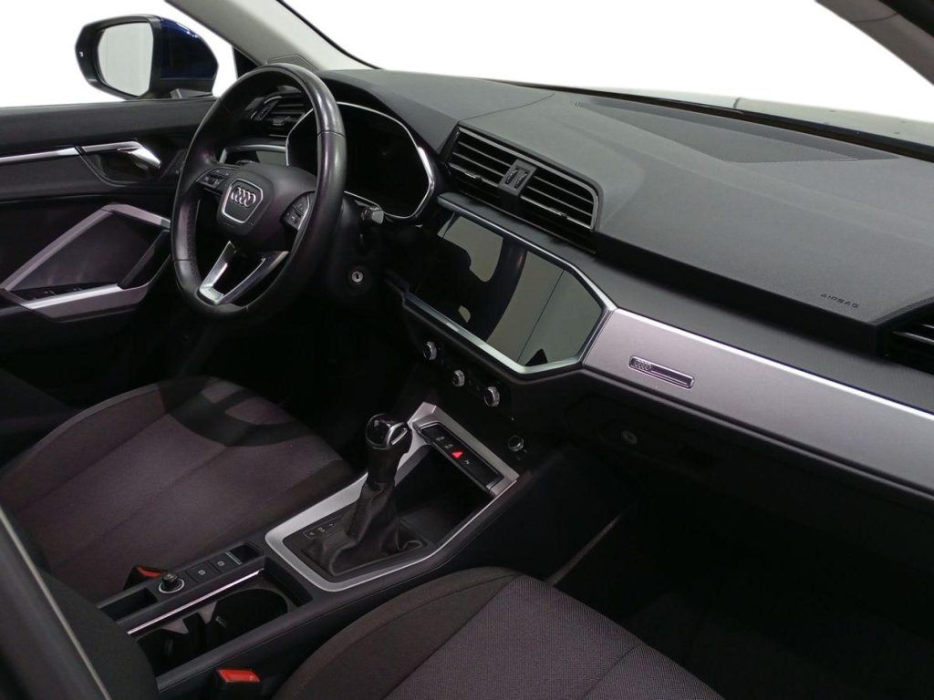 AUDI Q3 Diesel 2023 segunda-mano Jaén