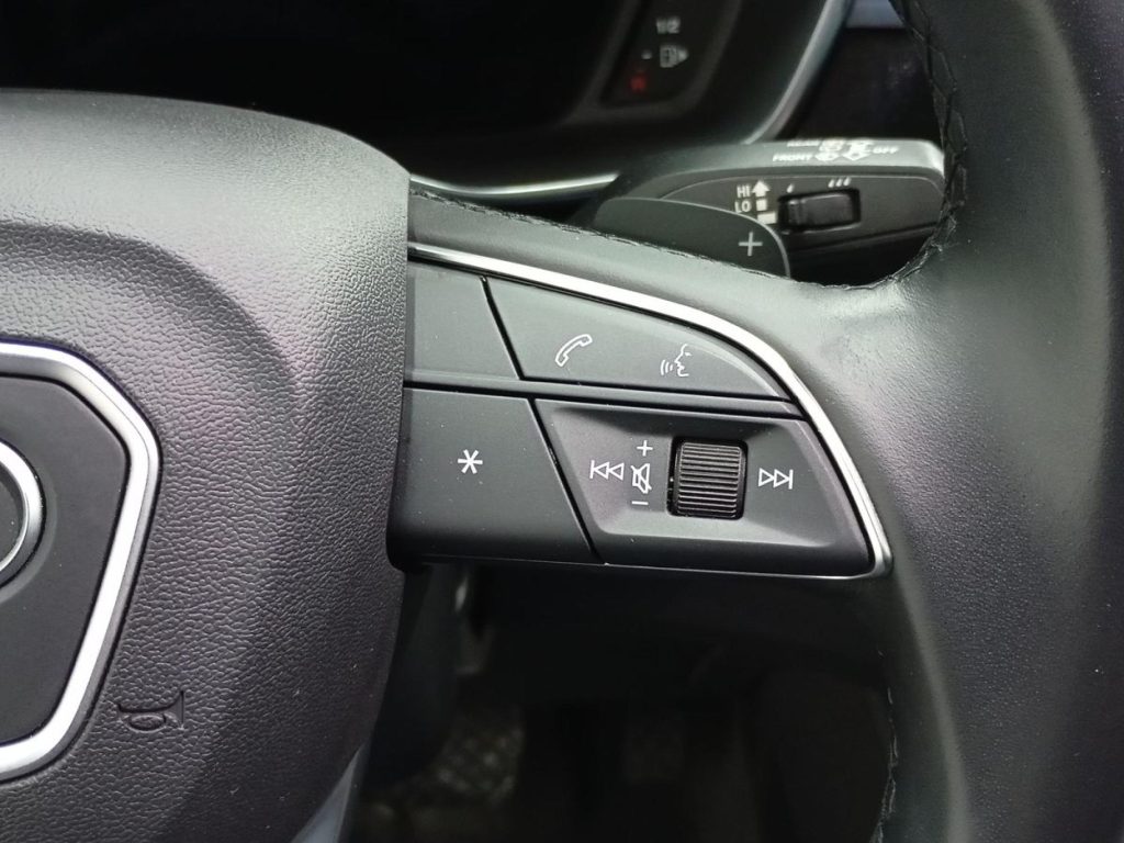 AUDI Q3 Diesel 2023 segunda-mano Jaén