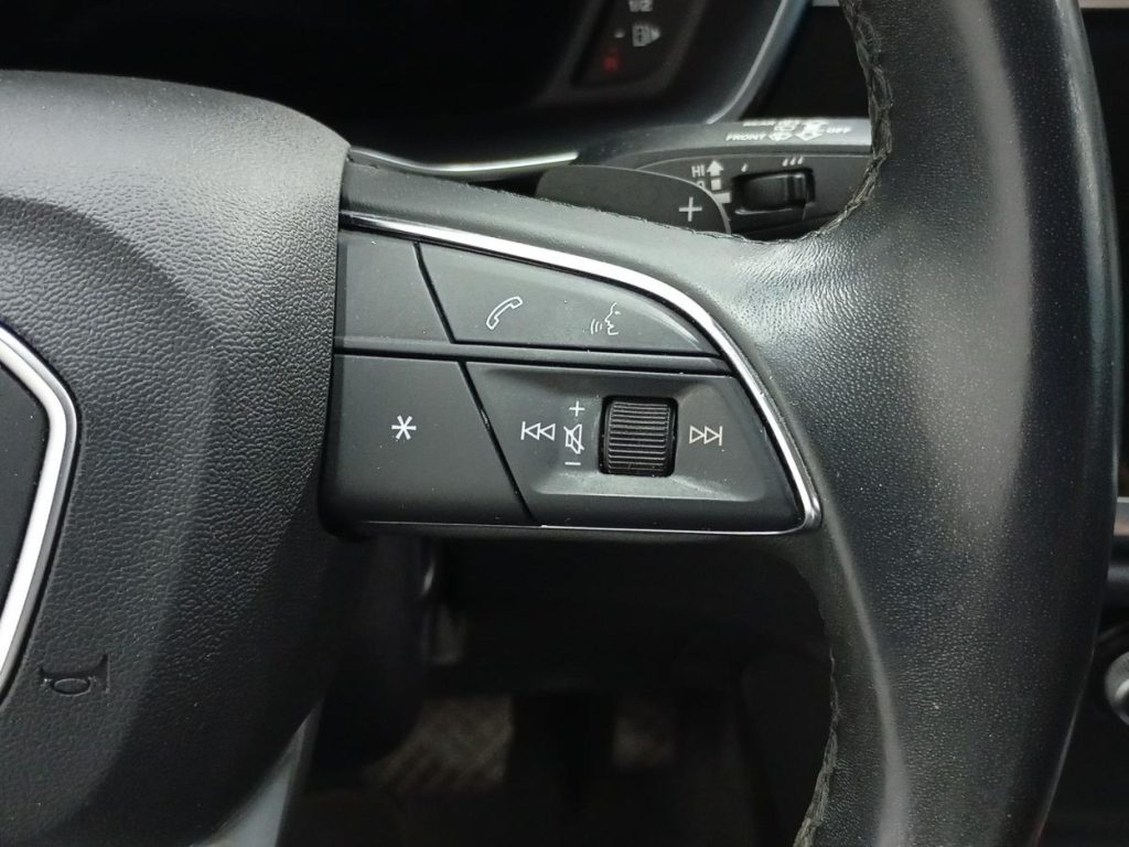 AUDI Q3 Diesel 2023 segunda-mano Jaén