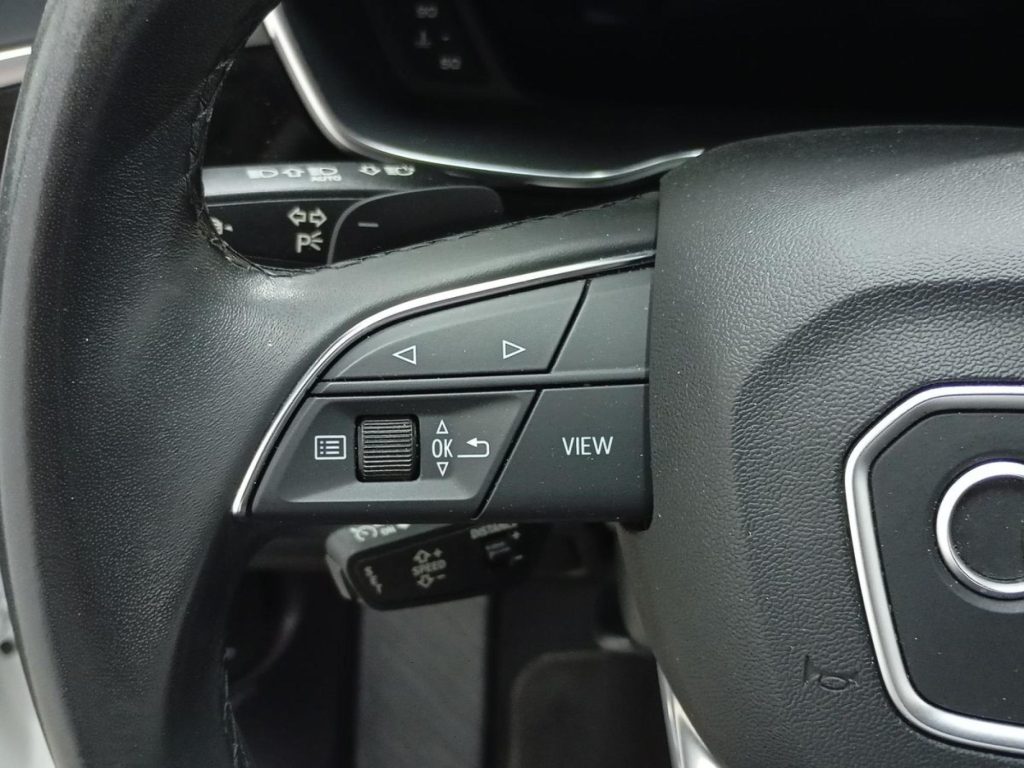 AUDI Q3 Diesel 2023 segunda-mano Jaén