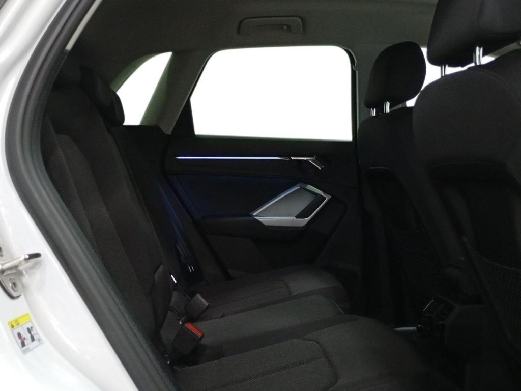 AUDI Q3 Gasolina 2025 km 0 Jaén