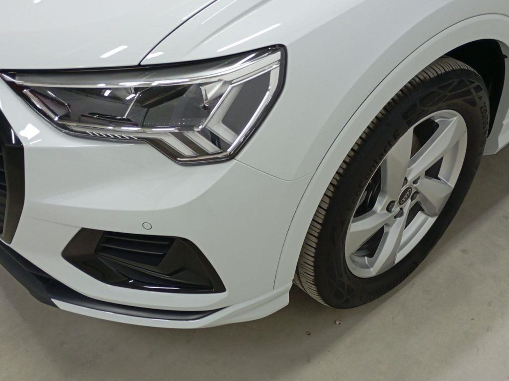 AUDI Q3 Gasolina 2025 km 0 Jaén