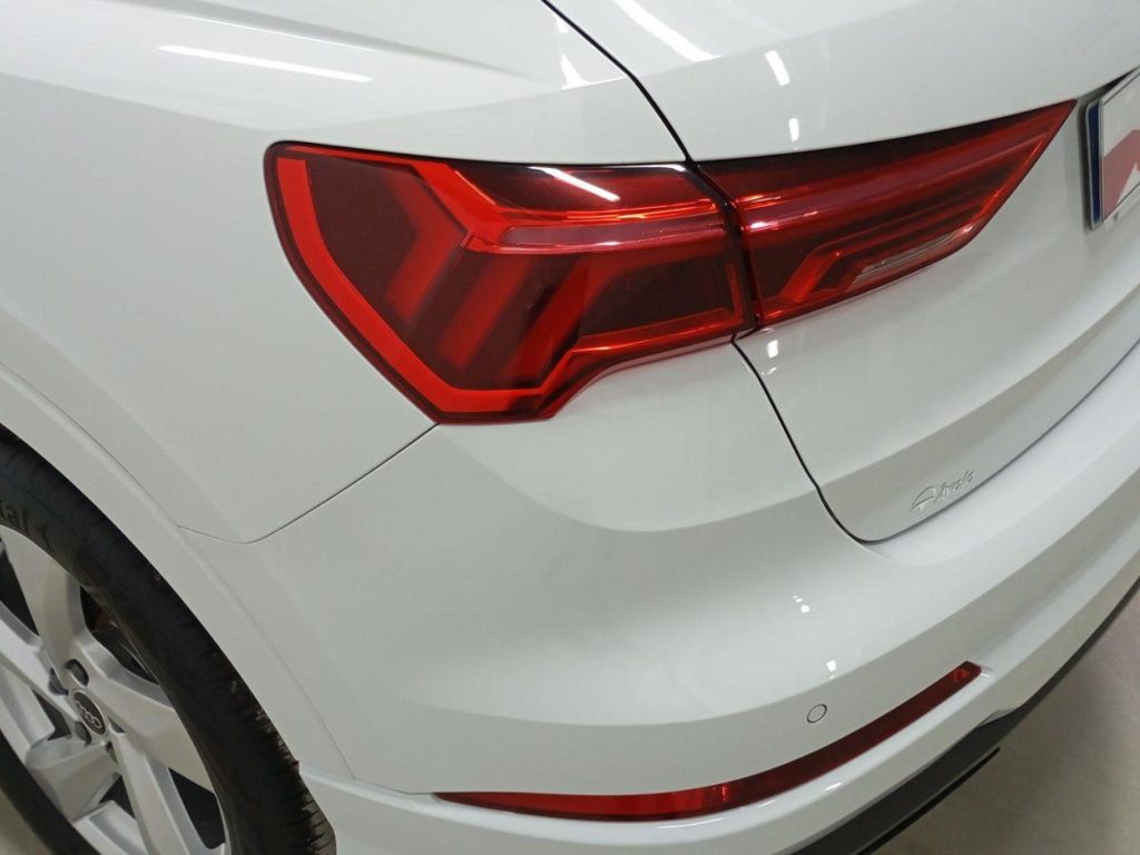 AUDI Q3 Gasolina 2025 km 0 Jaén
