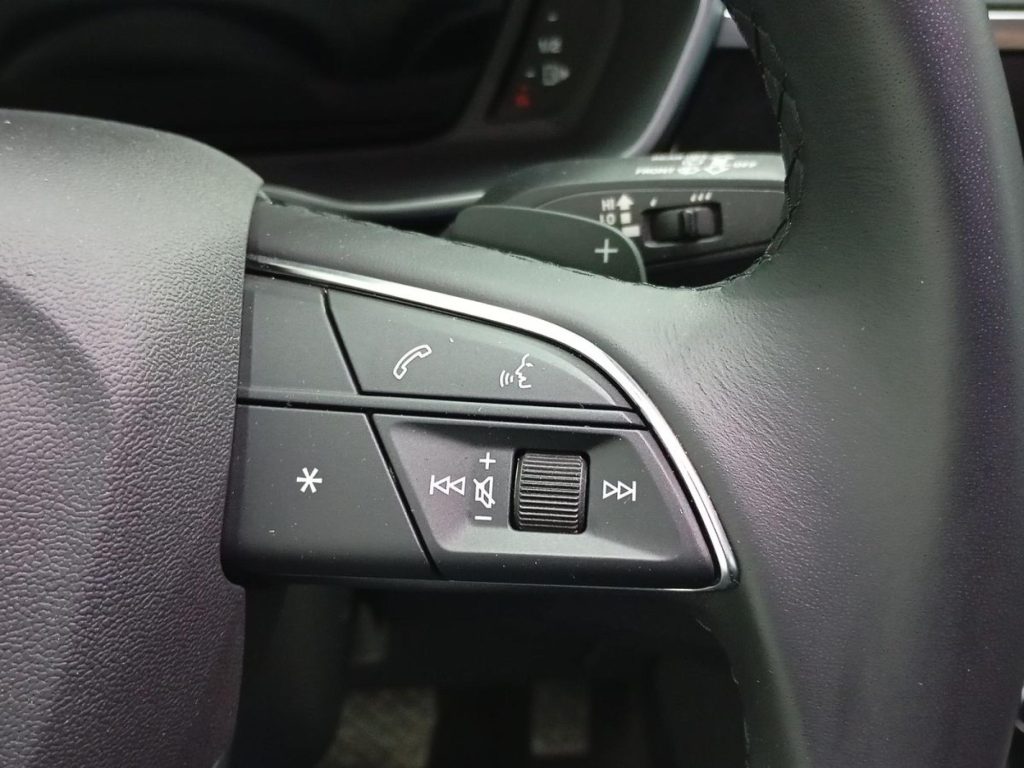 AUDI Q3 Hibrido enchufable 2024 km 0 Jaén
