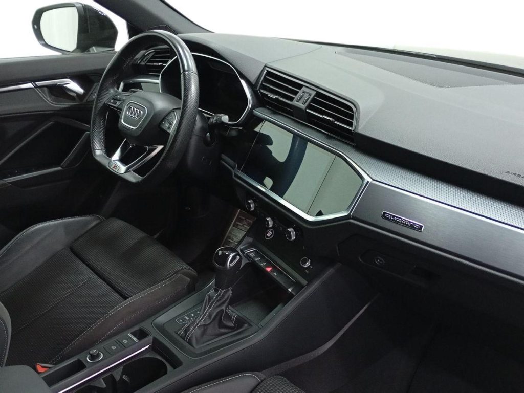 AUDI Q3 Sportback Diesel 2021 segunda-mano Jaén