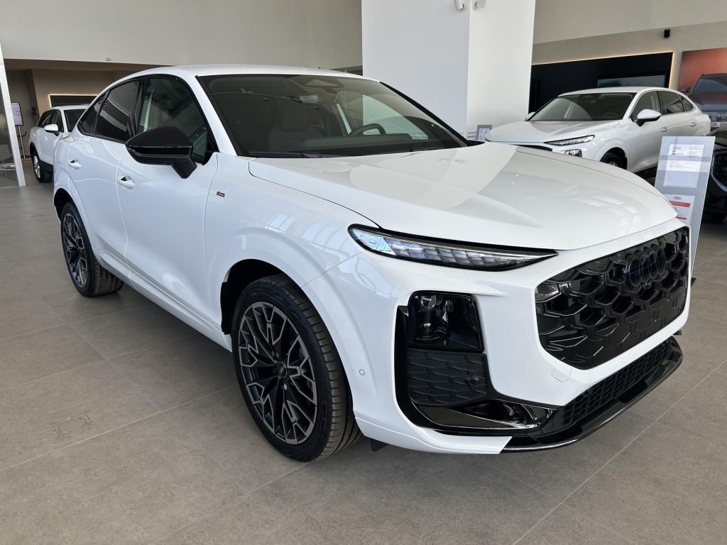 AUDI Q3 Sportback Gasolina nuevo entrega inmediata Jaén