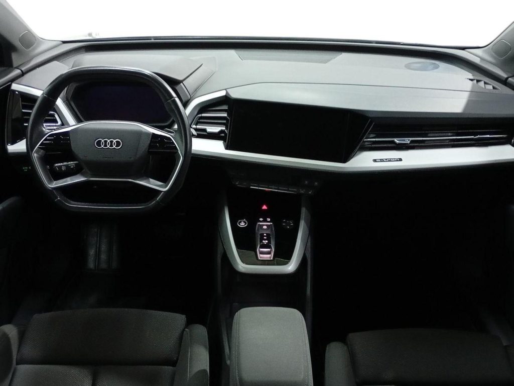 AUDI Q4 SPORTBACK Electrico 2023 segunda-mano Jaén