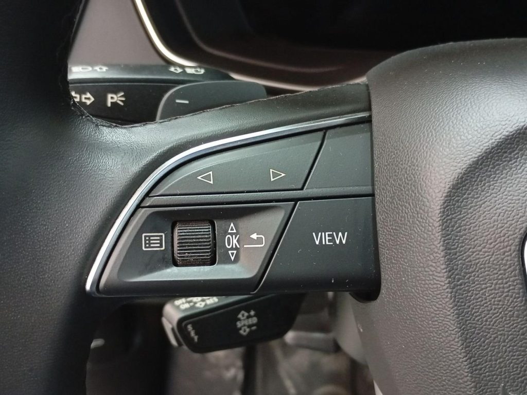 AUDI Q5 Hibrido 2021 segunda-mano Jaén