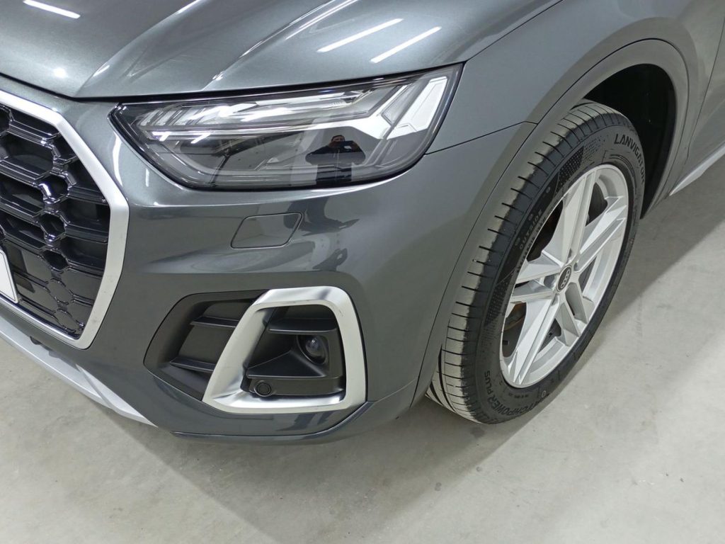 AUDI Q5 Hibrido 2023 segunda-mano Jaén