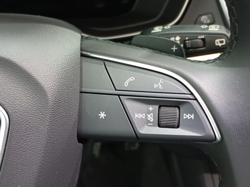 AUDI Q5 Hibrido enchufable 2024 km 0 Jaén