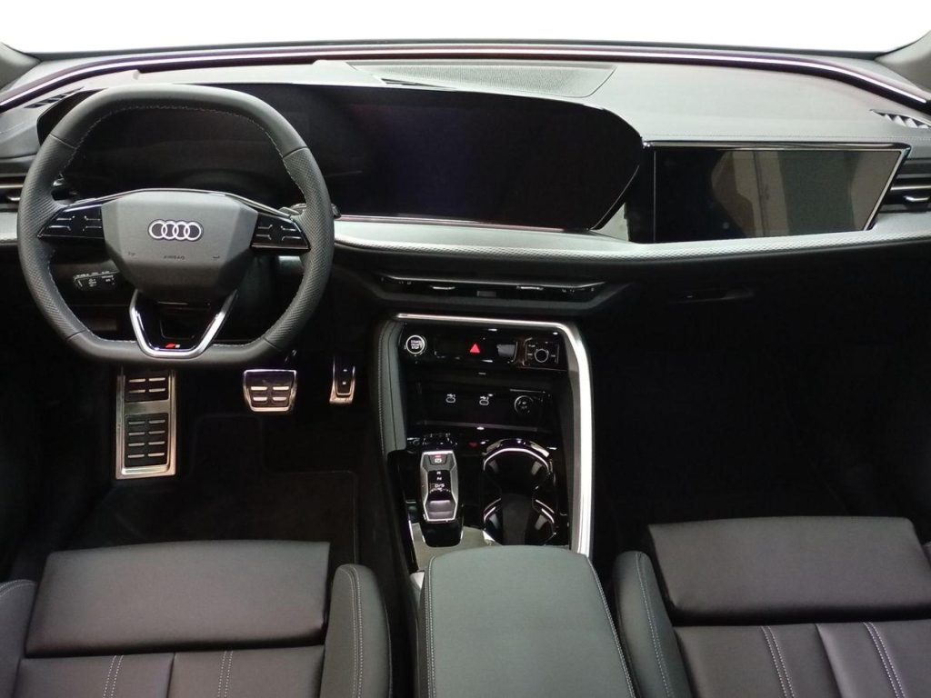 AUDI Q5 Hibrido enchufable 2026 km 0 Jaén