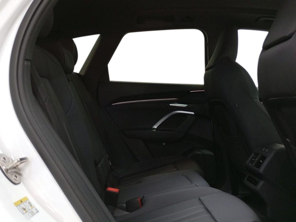 AUDI Q5 Hibrido enchufable 2026 km 0 Jaén