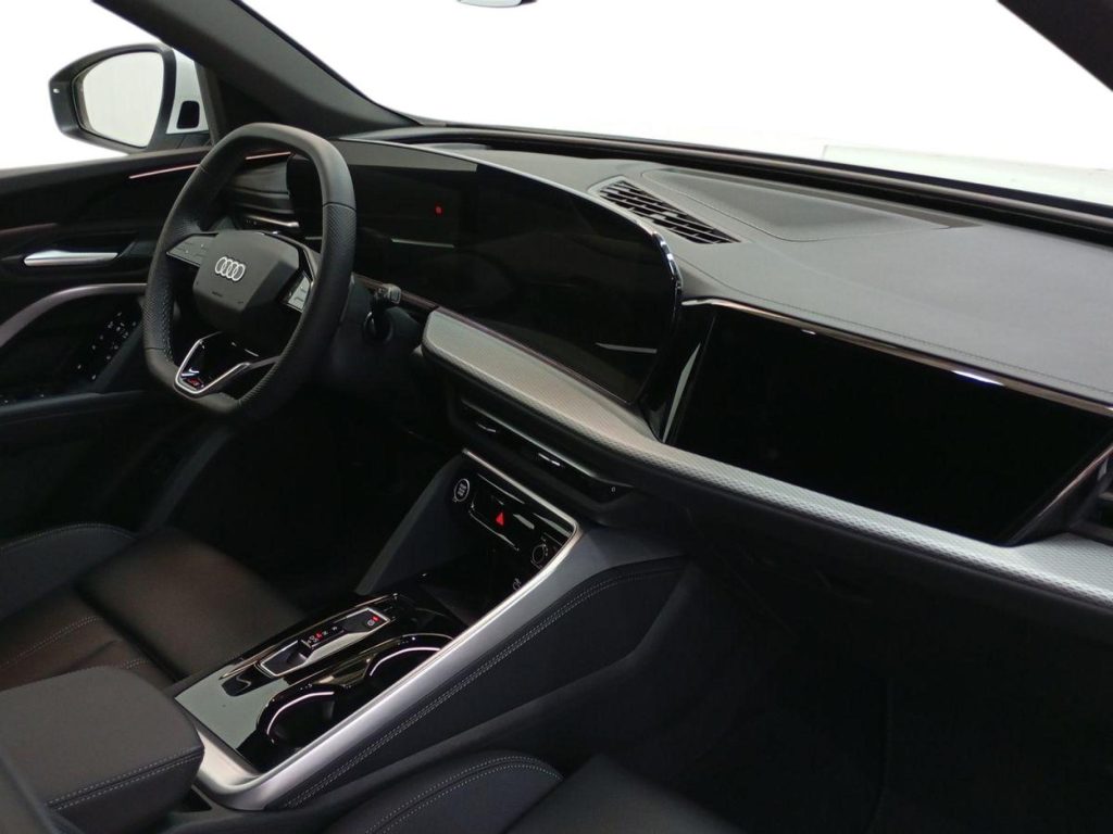 AUDI Q5 Hibrido enchufable 2026 km 0 Jaén