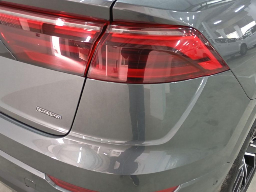AUDI Q8 Hibrido 2025 segunda-mano Jaén