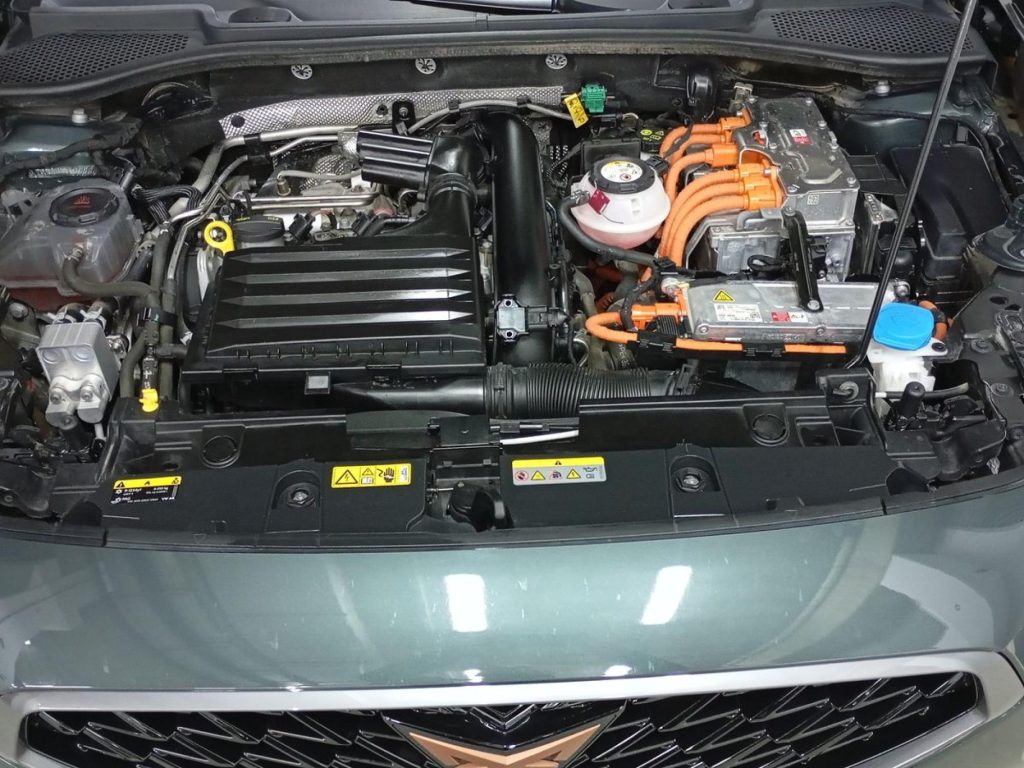CUPRA Formentor Hibrido enchufable 2021 segunda-mano Jaén