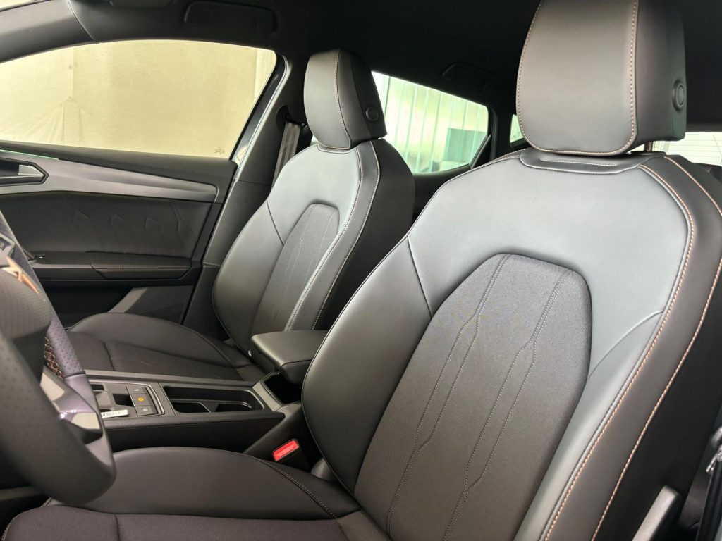 CUPRA LEON Gasolina nuevo entrega inmediata Jaén