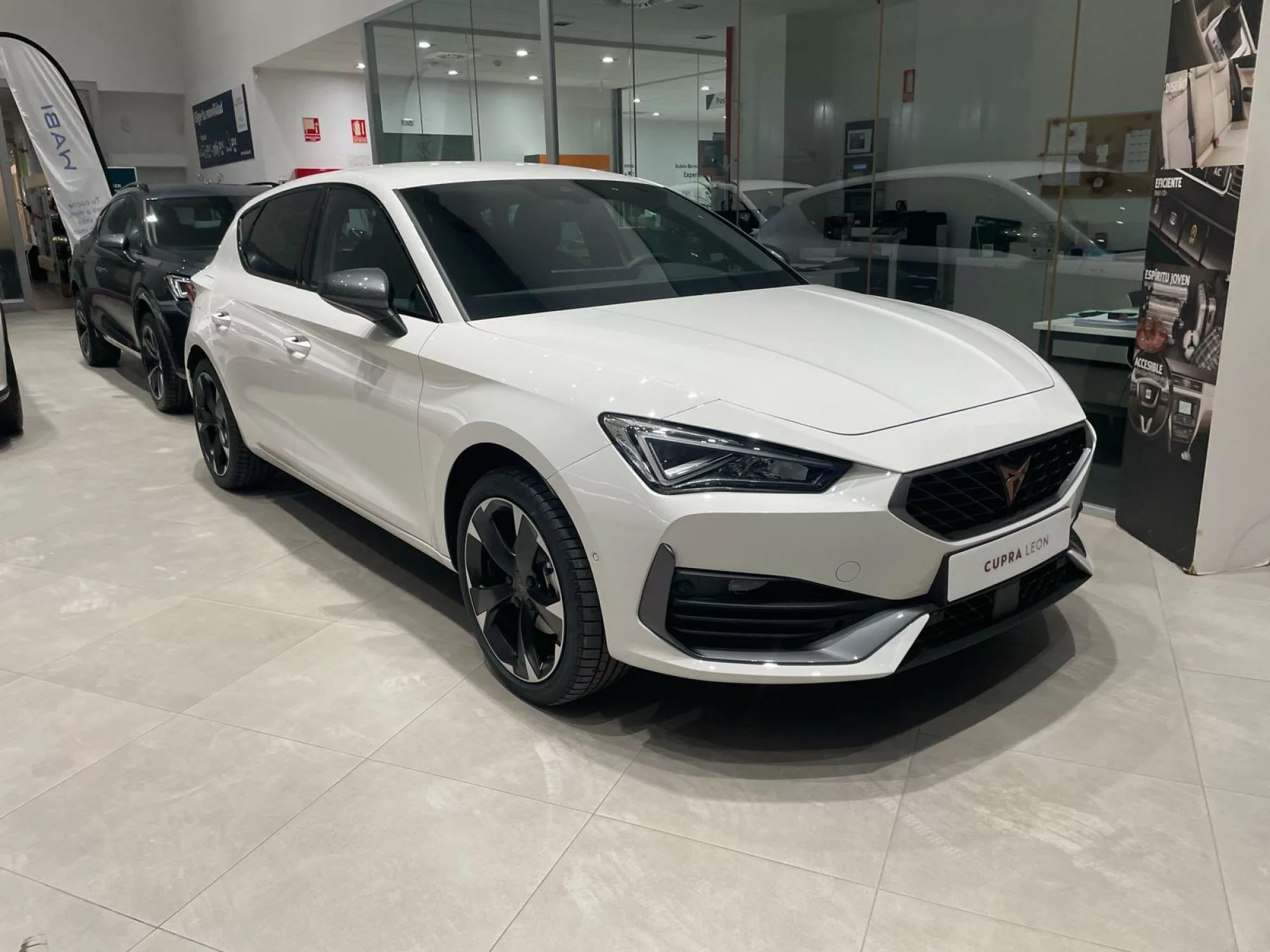 CUPRA LEON 1.5 ETSI 110 KW (150 CV) DSG 2 CUPRA LEON Gasolina nuevo entrega inmediata Jaén