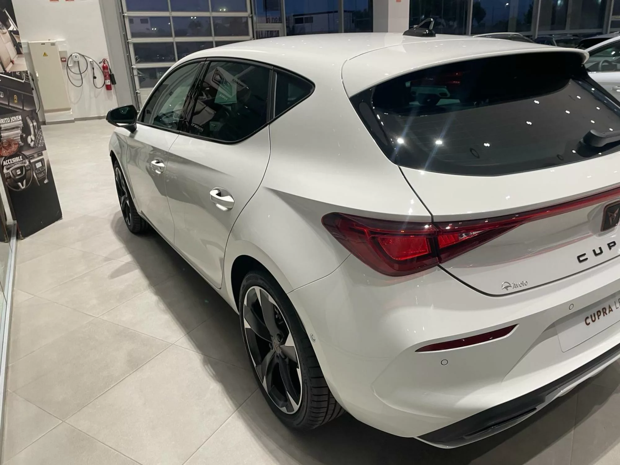 CUPRA LEON 1.5 ETSI 110 KW (150 CV) DSG 4 CUPRA LEON Gasolina nuevo entrega inmediata Jaén