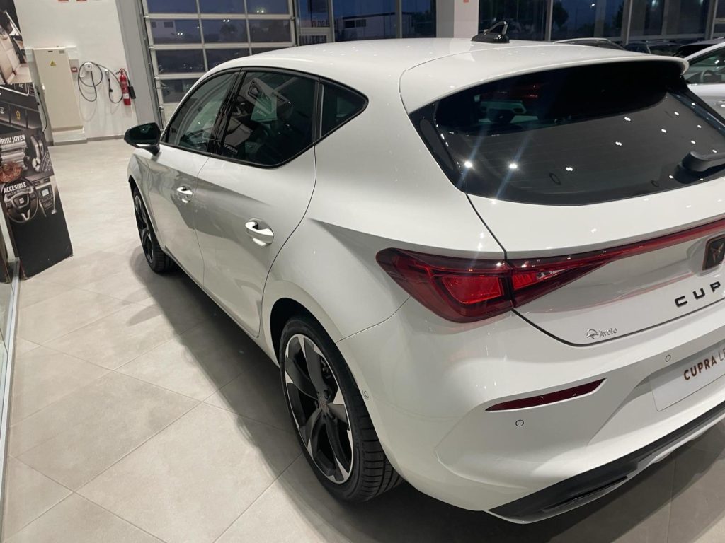 CUPRA LEON Gasolina nuevo entrega inmediata Jaén