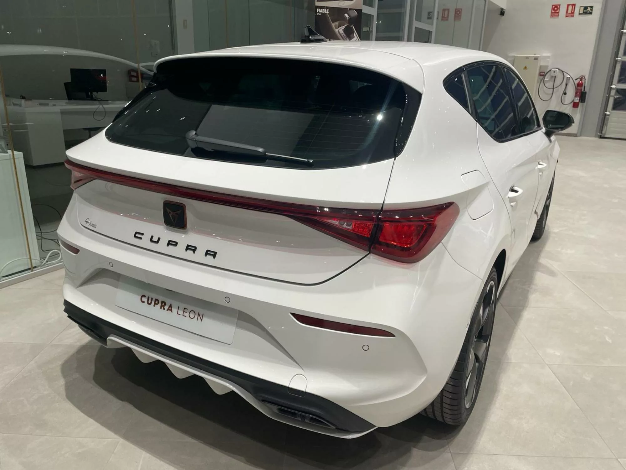 CUPRA LEON 1.5 ETSI 110 KW (150 CV) DSG 3 CUPRA LEON Gasolina nuevo entrega inmediata Jaén