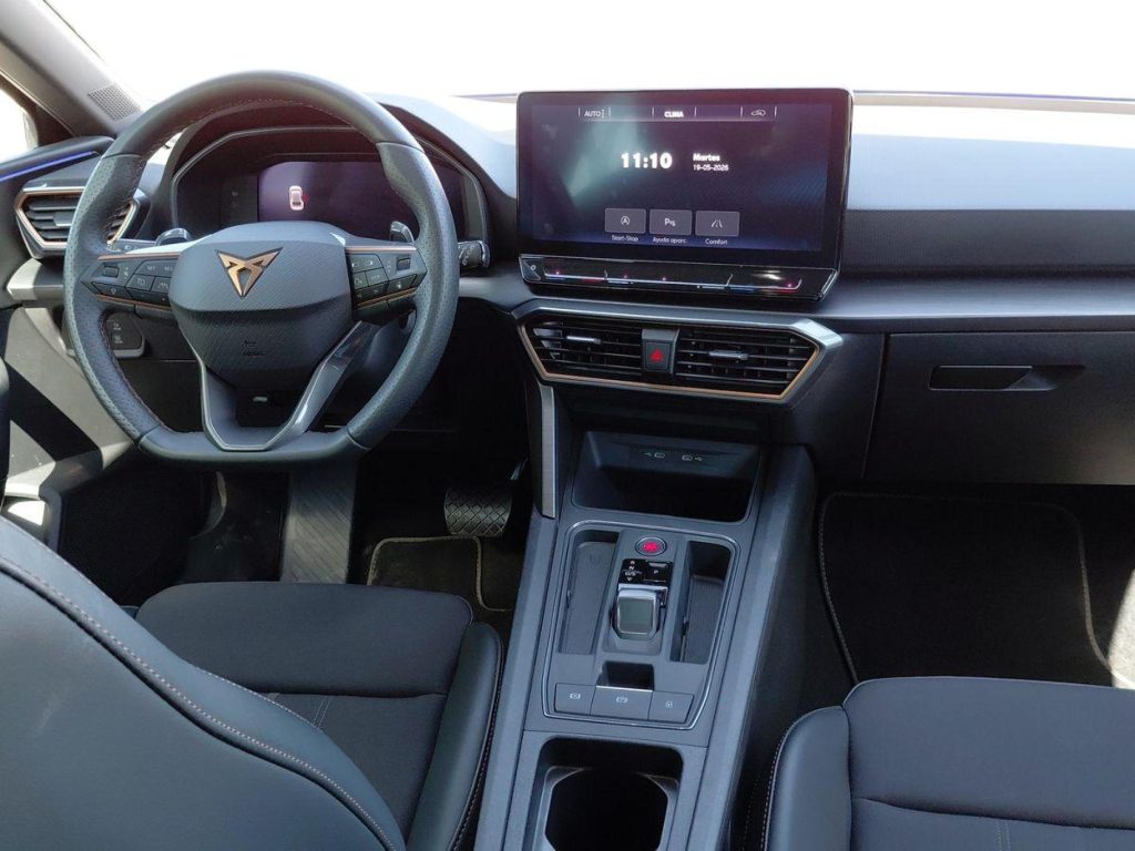 CUPRA LEON Hibrido 2023 segunda-mano Jaén