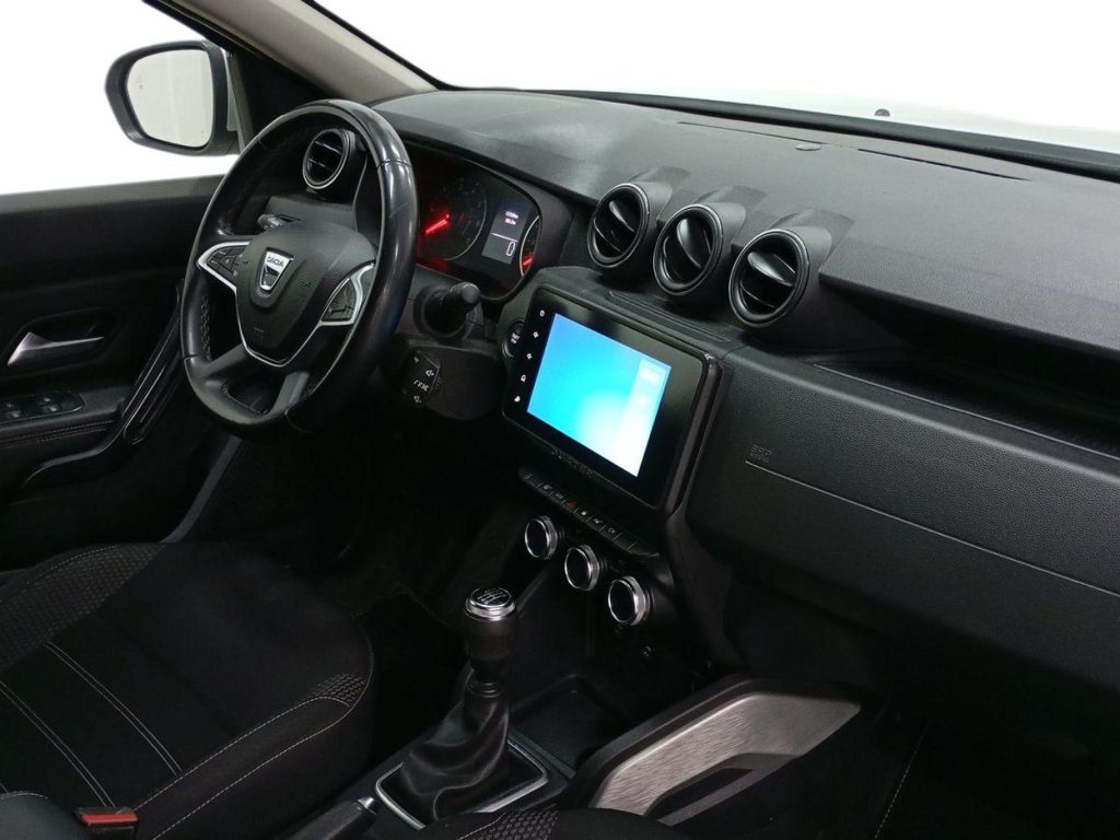 DACIA DUSTER Diesel 2023 segunda-mano Jaén
