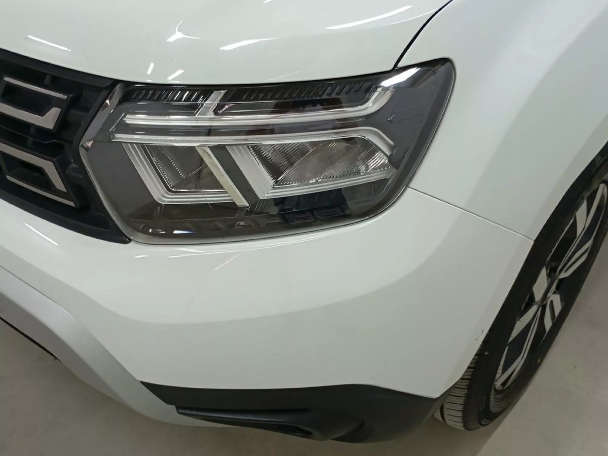DACIA DUSTER 1.5 DCI 115CV-JOURNEY 7 DACIA DUSTER Diesel 2023 segunda-mano Jaén