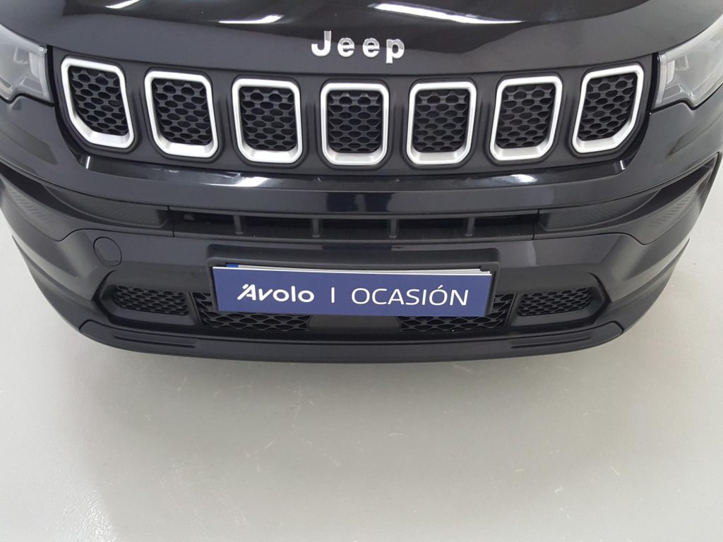 JEEP COMPASS Gasolina 2022 segunda-mano Jaén