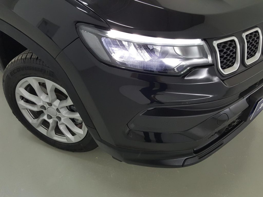 JEEP COMPASS Gasolina 2022 segunda-mano Jaén