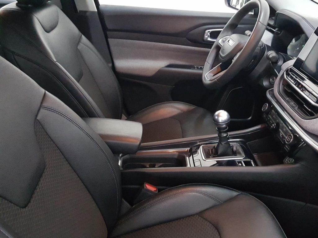 JEEP COMPASS Gasolina 2022 segunda-mano Jaén