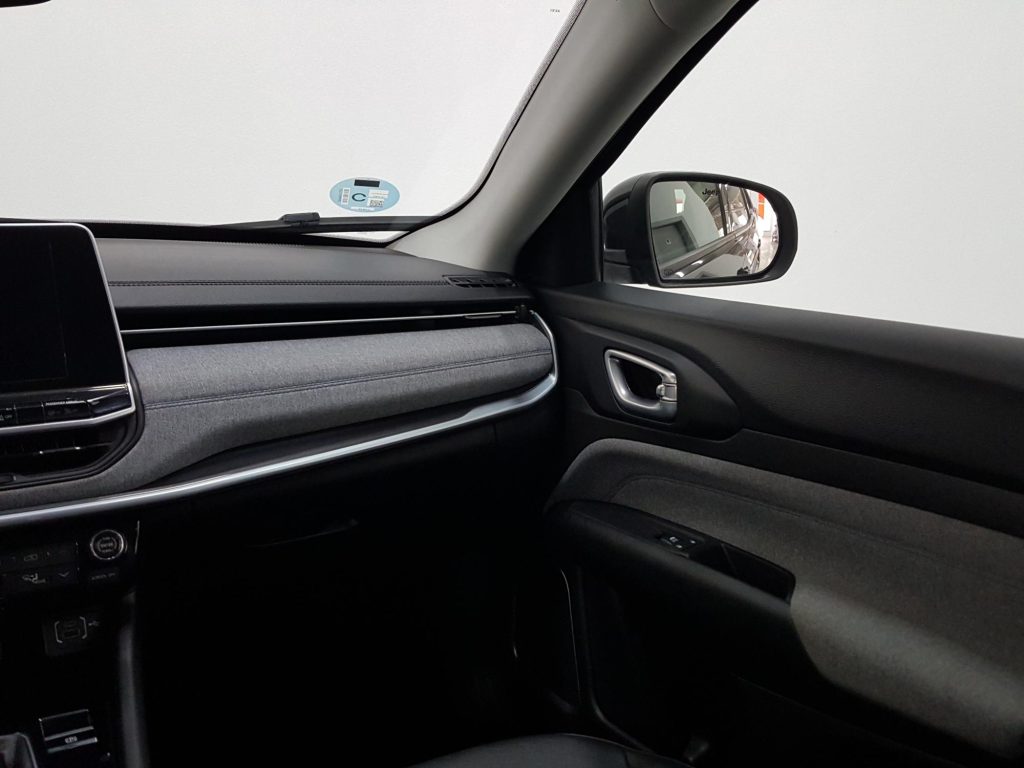 JEEP COMPASS Gasolina 2022 segunda-mano Jaén